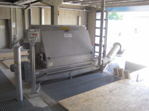 PWL Rechengutwaschpresse mit PWL ProCat Harkenumlaufrechen